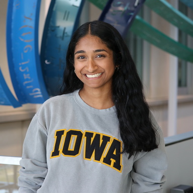 Sushma Santhana headshot