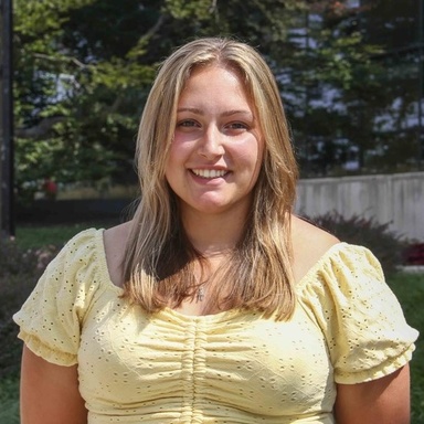 Renata Holmes_Student Profile